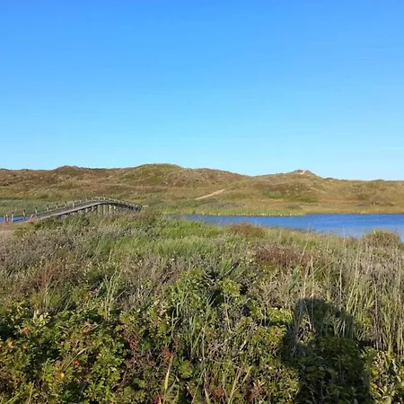 Hébergement de vacances 8 Person In *